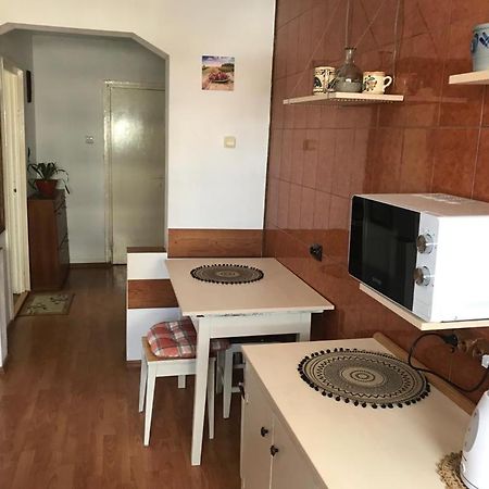 Sara Apartman Târgu-Mureş Buitenkant foto