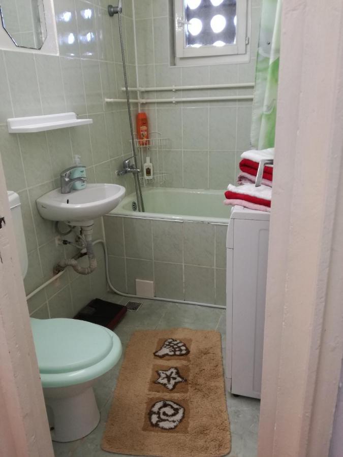 Sara Apartman Târgu-Mureş Buitenkant foto